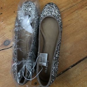 Old Navy size 10 sparkle shoes
